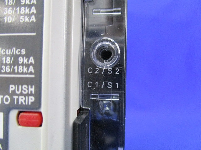 汎用一般配線用オートブレーカ3P225A(キズ・汚れ有) BW250EAGU-3P225