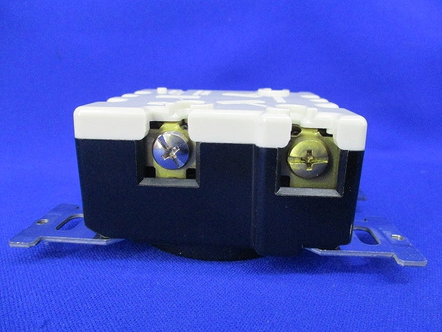 3P30A埋込コンセント(5個入)National WF1330K