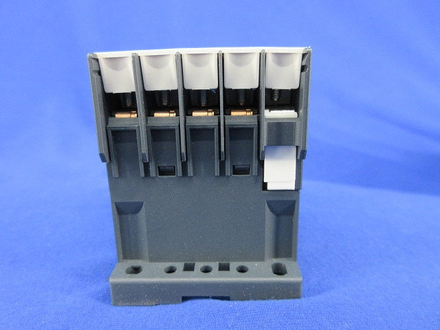 コンタクター 電磁接触器 LP1K06