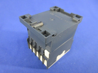 コンタクター 電磁接触器 LP1K06