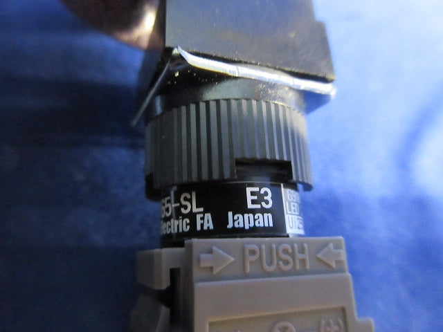 照光押ボタンスイッチ(4個入) AH165-SL