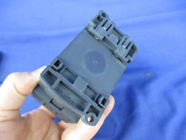 非可逆形電磁接触器 LC1D126BD