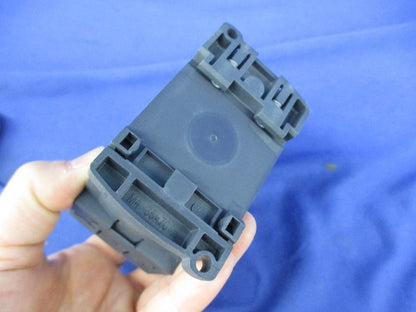 非可逆形電磁接触器 LC1D126BD