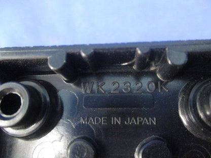 3P20A引掛露出コンセント(3個入) WK2320K