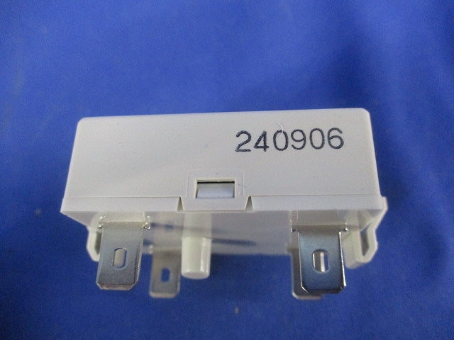 照明器具内蔵プラグイン式T/U付6Aリレーユニット(1回路用)(2個入) WR34061K