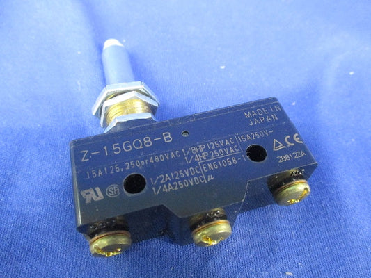 一般用基本スイッチ パネル取付押しボタン形(キズ･汚れ有) Z-15GQ8-B