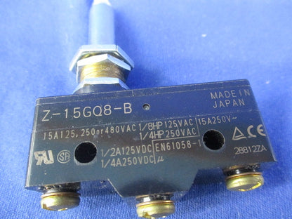 一般用基本スイッチ パネル取付押しボタン形(キズ･汚れ有) Z-15GQ8-B