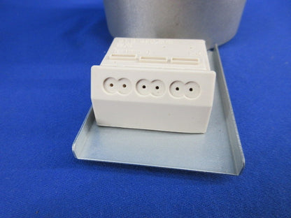 LEDダウンライトφ100(電球色)(キズ･汚れ有) LEDD85021-LS