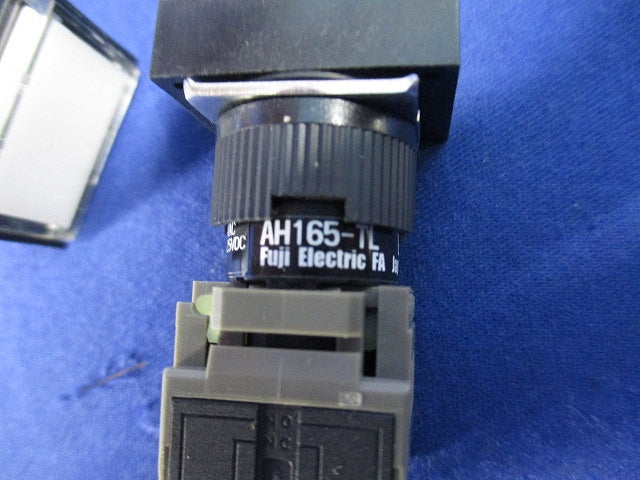 φ16照光押しボタンスイッチ(3個入)(ホワイト) AH165-TLW11E3