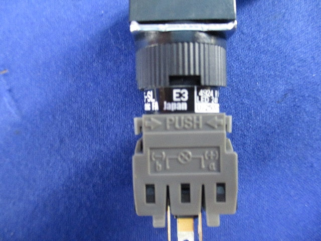 照光押しボタンスイッチ(3個入) AH165-SL