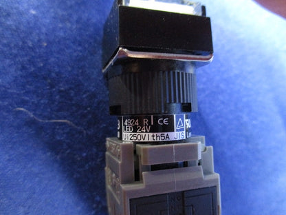 照光押しボタンスイッチ(4個入) AH165-SL