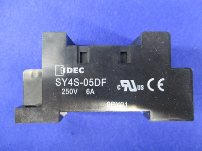 リレーソケット4極 SY4S-05DF