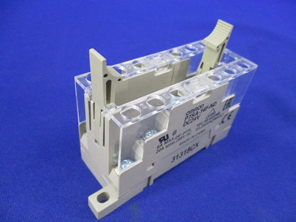 表面接続ソケット DC24V(キズ・汚れ有) P7SA-14F-ND