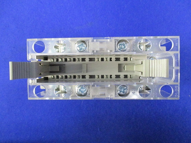 表面接続ソケット DC24V(キズ・汚れ有) P7SA-14F-ND