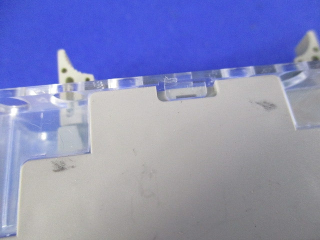 表面接続ソケット DC24V(キズ・汚れ有) P7SA-14F-ND