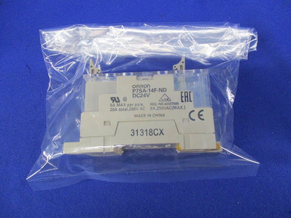 表面接続ソケット DC24V(キズ・汚れ有) P7SA-14F-ND
