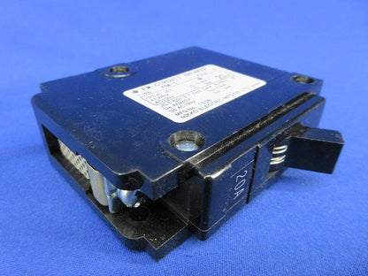 サーキトブレーカ1P20A PM-1