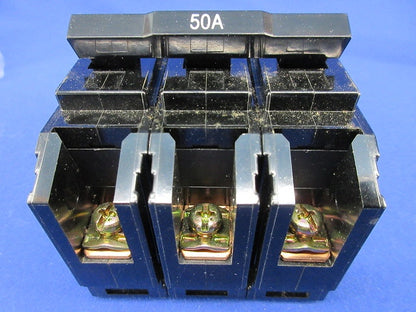サーキットブレーカ3P50A BBK350