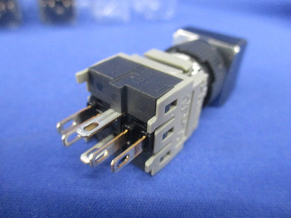 φ16角形照光押しボタンスイッチ(4個入)(乳白) AH165-SL5W11E3