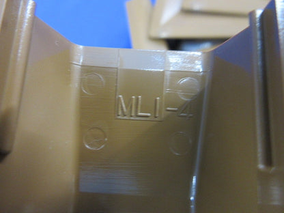 プラモール付属品4号モール用 入ズミ(10個入)(キズ有)(新品未開封) MLI-4B