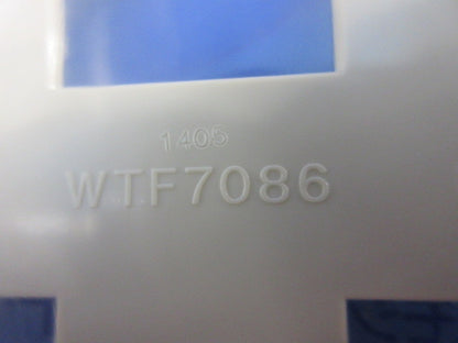 コンセントプレート3連用(4個入)(ベージュ)(新品未開封) WTF7086