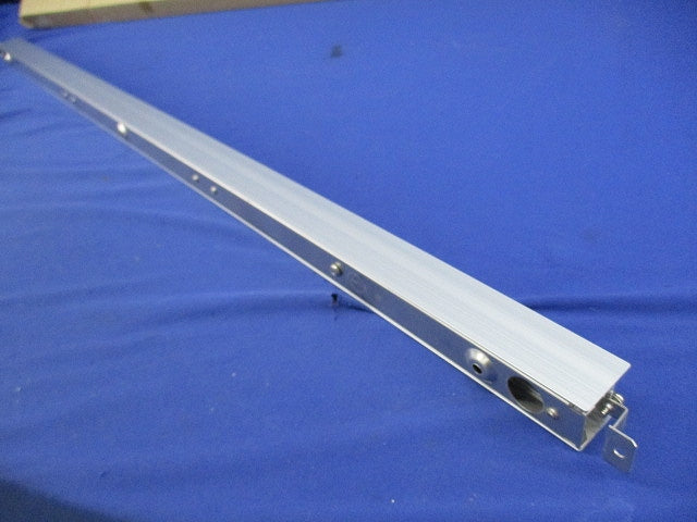 LED建築部材照明 連結中間用・100クラス(電球色)(キズ・汚れ有) NNY21534KLE1