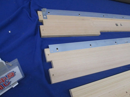 ルームエアコン用据付枠 CZ-BKF2