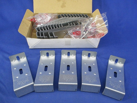 下面ラックカバー対応振れ止め金具(20個入) SD-QRS8