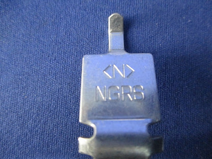 ネグロック 全ネジ用スイッチボックス支持金具(18個入) MSRB5