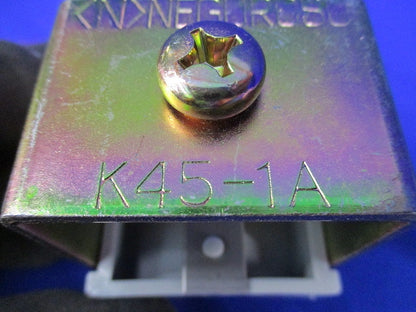 ケーブラー チャンネル用ケーブル支持金具1段用(3個入) K45-1A