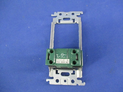 埋込ひかるスイッチセット(ホワイト)3個入 WTC53815