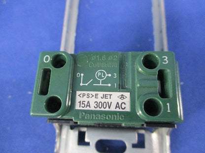 埋込ひかるスイッチセット(ホワイト)3個入 WTC53815