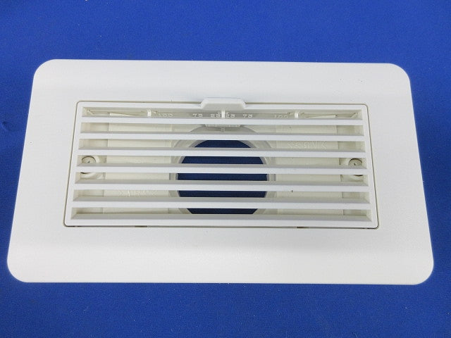 角形給排気グリル(ホワイト)(撮影のため開梱) FY-GBP02-W