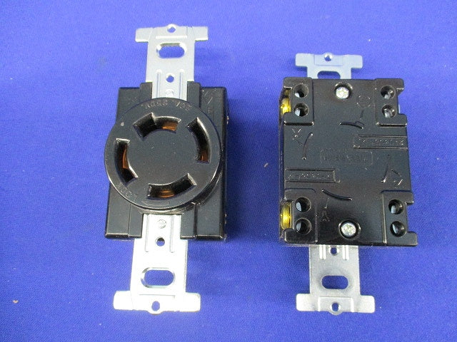 引掛埋込コンセント(3個入)(キズ・汚れ有) 型番不明