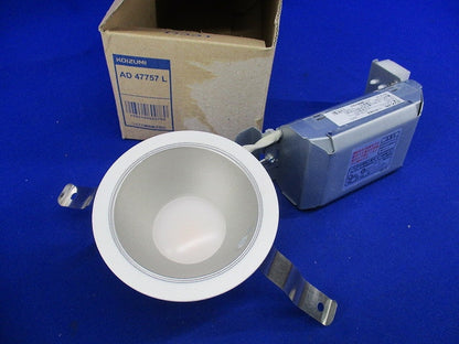 LEDダウンライトφ75(電球色)(キズ･汚れ有) AD47757L