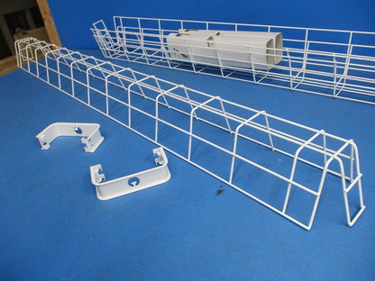 LED・蛍光灯器具用ガード(3個入) FK41533