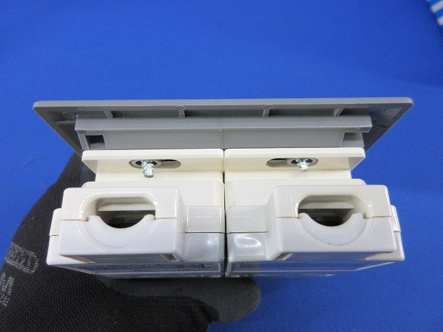 インナーコンセント・ミニダブル(樹脂製) CAT5E×2 NR331937