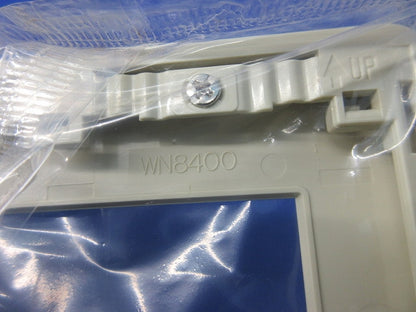 2連接穴モダンプレート(12枚入)(ミルキーホワイト) National WN8400