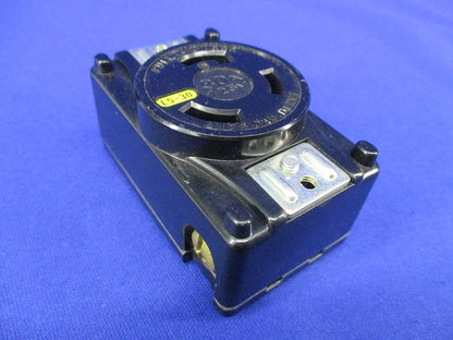 パネル用コンセント 3310-P-L5