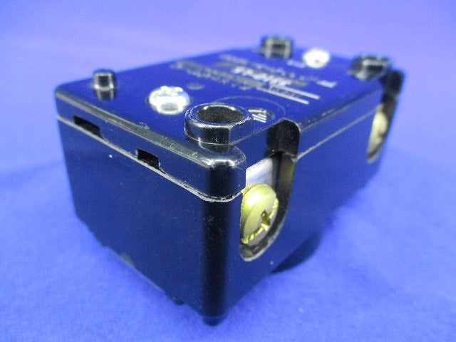 パネル用コンセント 3310-P-L5