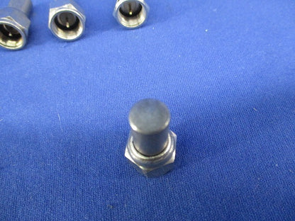 ダミー抵抗器(8個入)(キズ・汚れ有) 型番不明