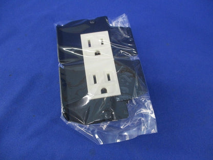 電線管工事用インナーコンセント角1型器具ブロック(キズ・汚れ有) DUN1001