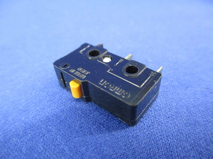 超小形基本スイッチ ピン押ボタン形(100個入) SS-5