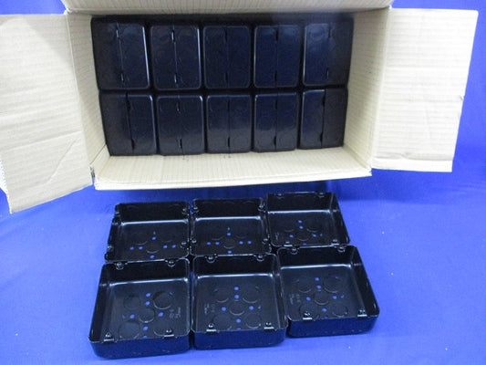 大四角浅型アウトレットボックス(26個入)(キズ有) OB544B