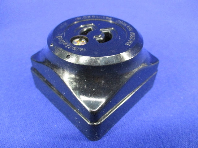 引掛露出コンセント(5個入)(汚れ有)National WK2215