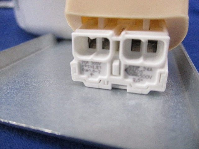 LEDダウンライトφ100(ランプ別売)(キズ有) LEDD85032(W)