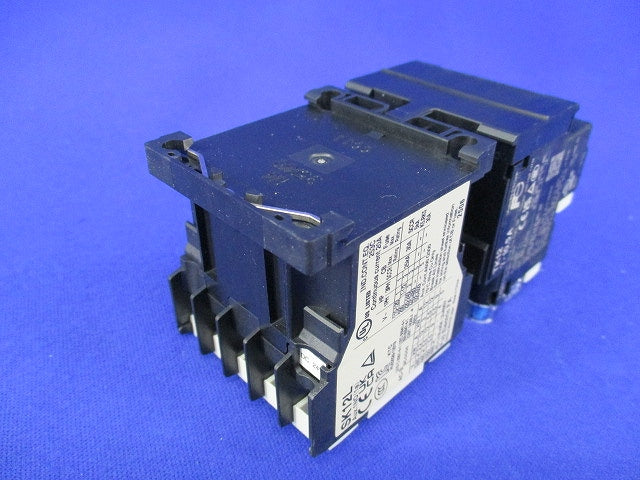 電磁開閉器DC24 SK12LW-E10K007