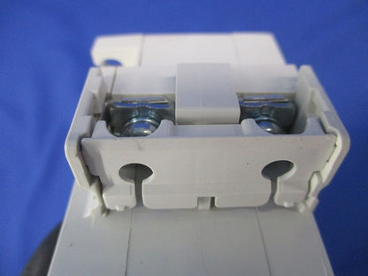サーキットプロテクタ 2P2E20A(キズ・汚れ有) CP30-BA