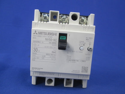 漏電遮断器3P30A(ジャンク品) NV50-KC