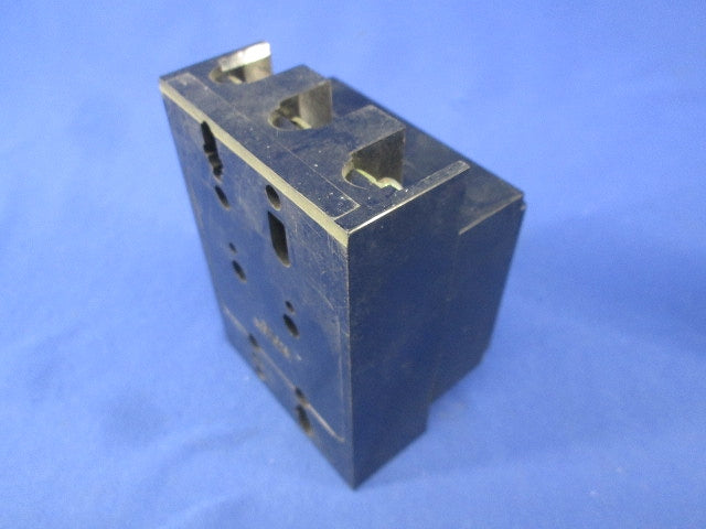 ノーヒューズブレーカ3P5A(ジャンク品) NF30-CB